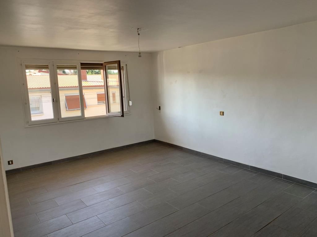 Immeuble de 2 logements indépendants vides
