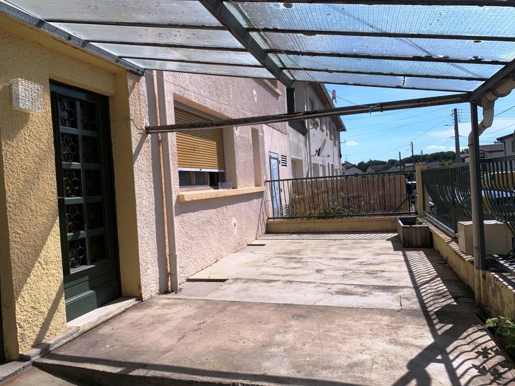 Immeuble de 2 logements indépendants vides