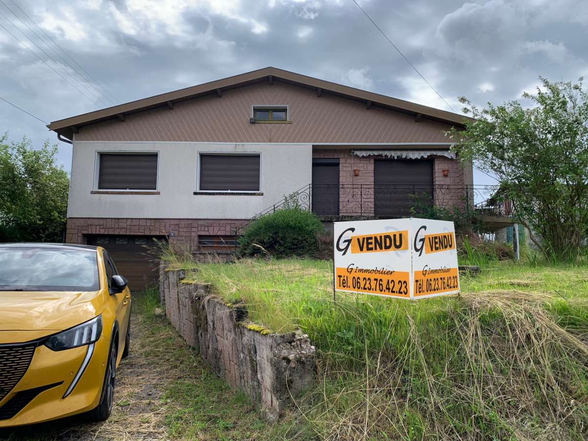Maison individuelle sur grand terrain