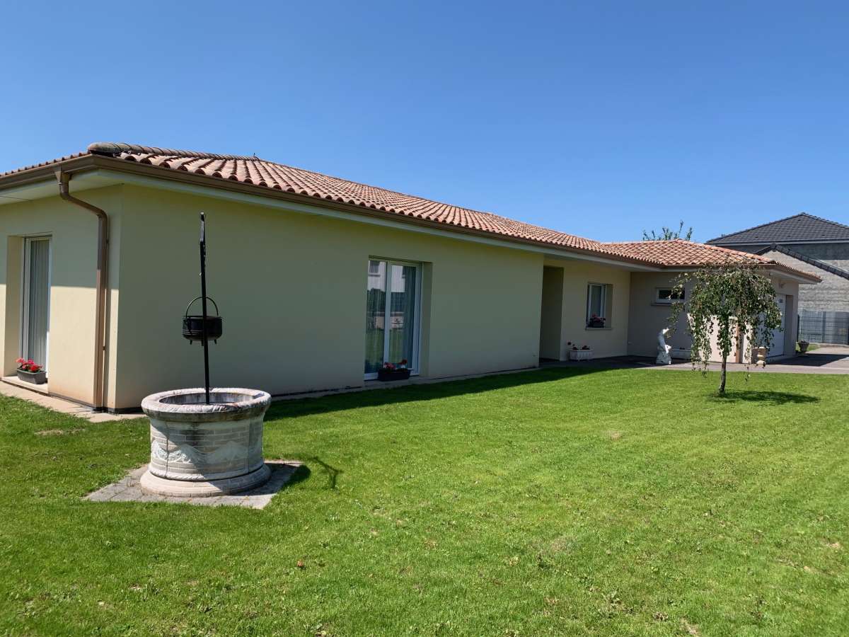 SUPERBE Plain Pieds récent de 200 m2 hab sur 1100 m2 de terrain