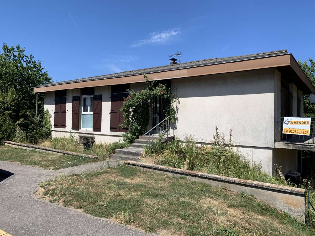 PLAIN PIEDS de 117 m2  sur sous-sol complet