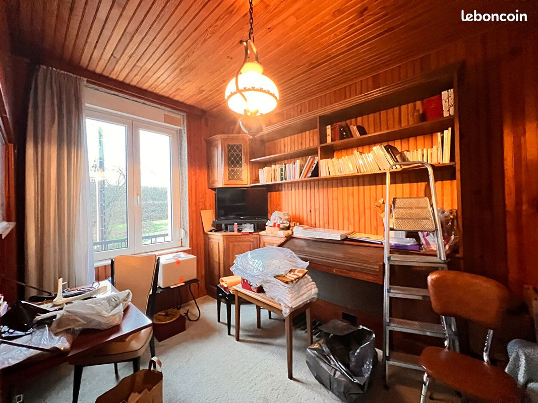 MAISON INDIVIDUELLE sur terrain 900 m2 clos