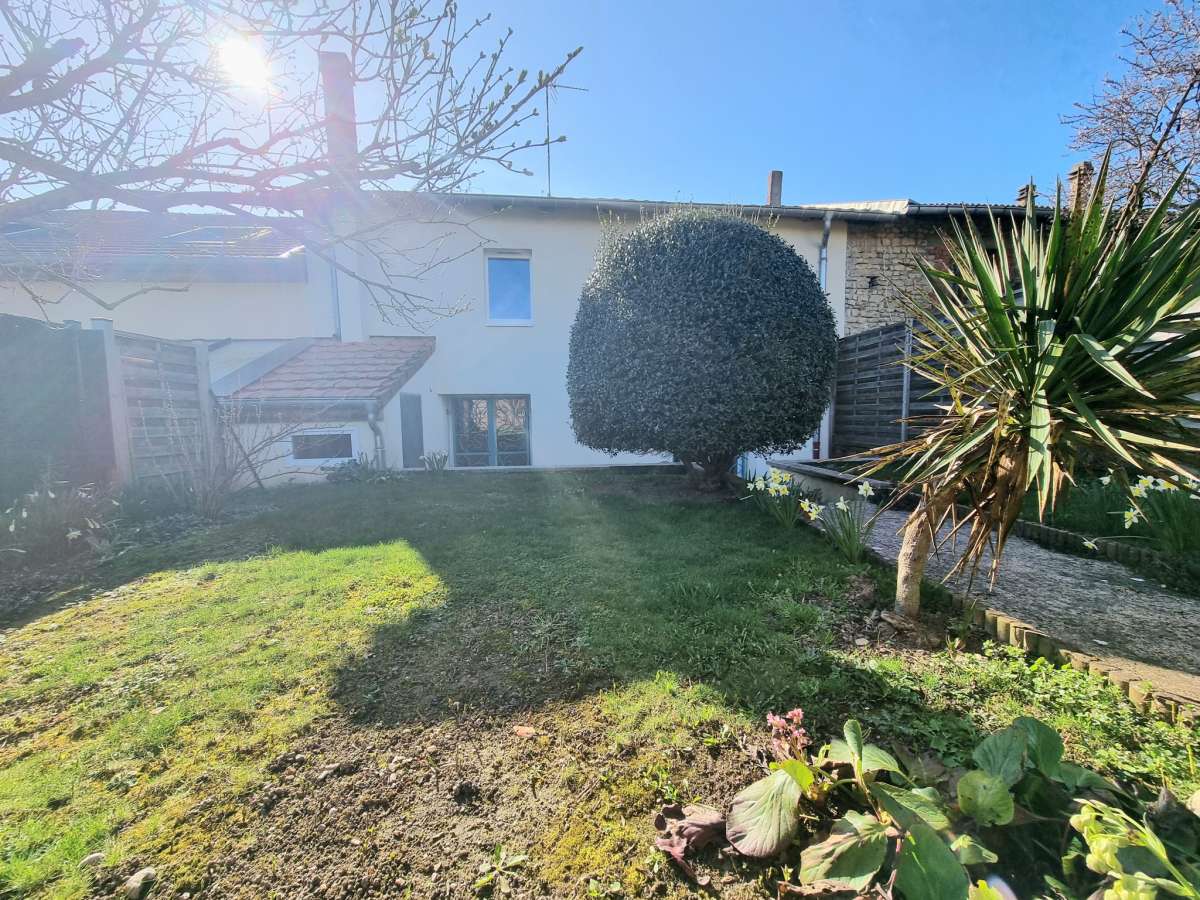 Maison mitoyenne 126 m2