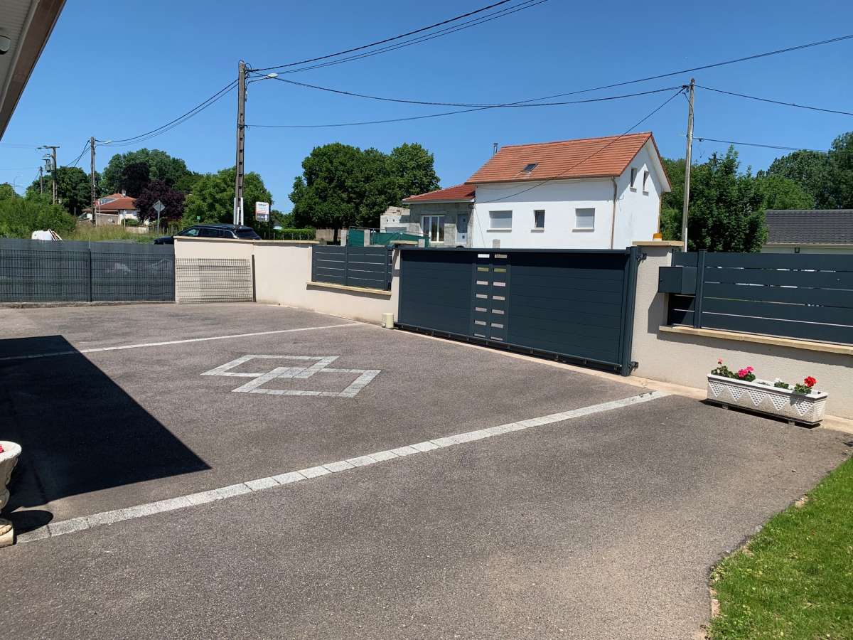 SUPERBE Plain Pieds récent de 200 m2 hab sur 1100 m2 de terrain