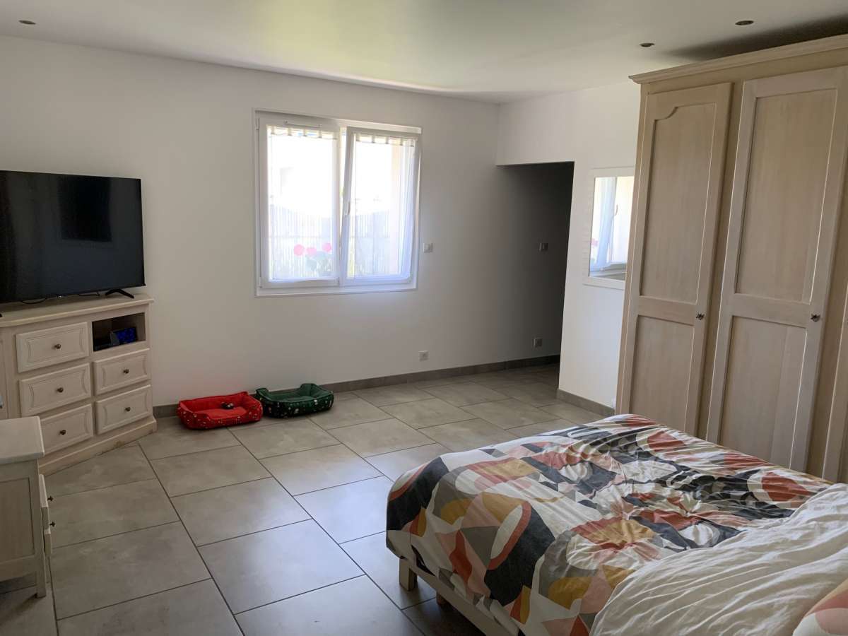 SUPERBE Plain Pieds récent de 200 m2 hab sur 1100 m2 de terrain