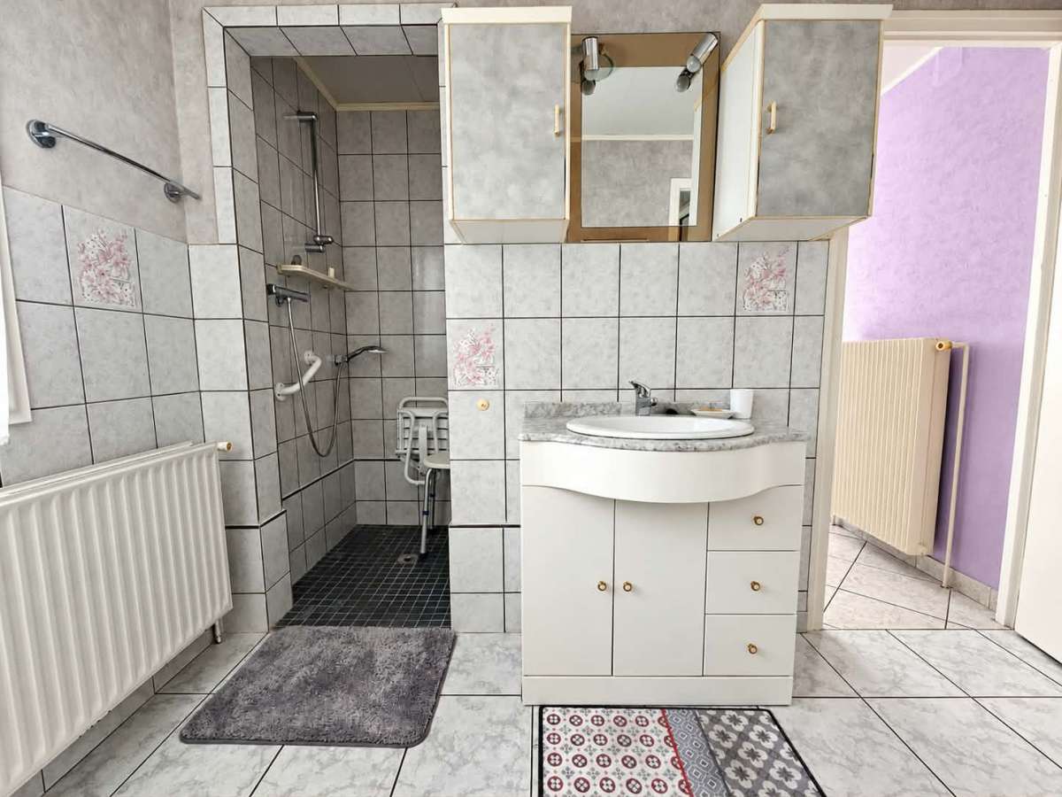 Maison individuelle, 3ch, jardin & garages