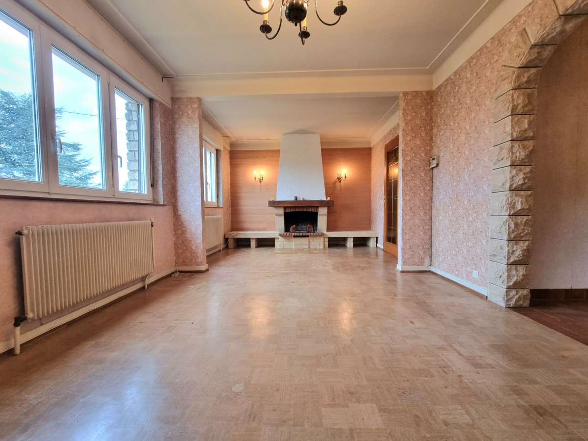 Maison familiale 4 chambres sur terrain de 1600 m2