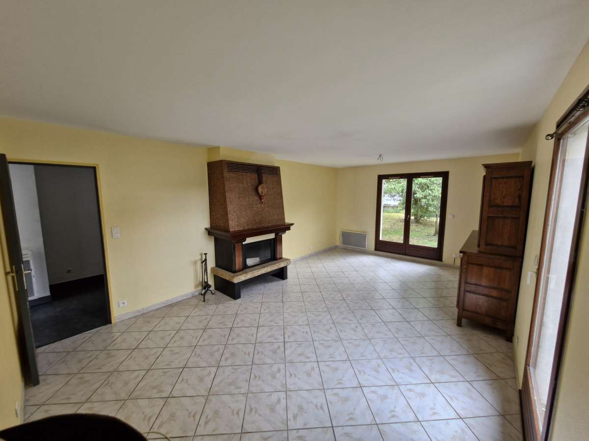 NOUVEAU! Maison individuelle de Plain-pied SUR CHÂTEAU-SALIN