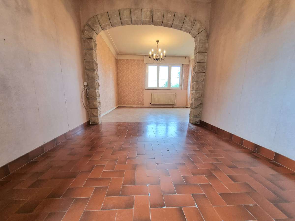 Maison familiale 4 chambres sur terrain de 1600 m2