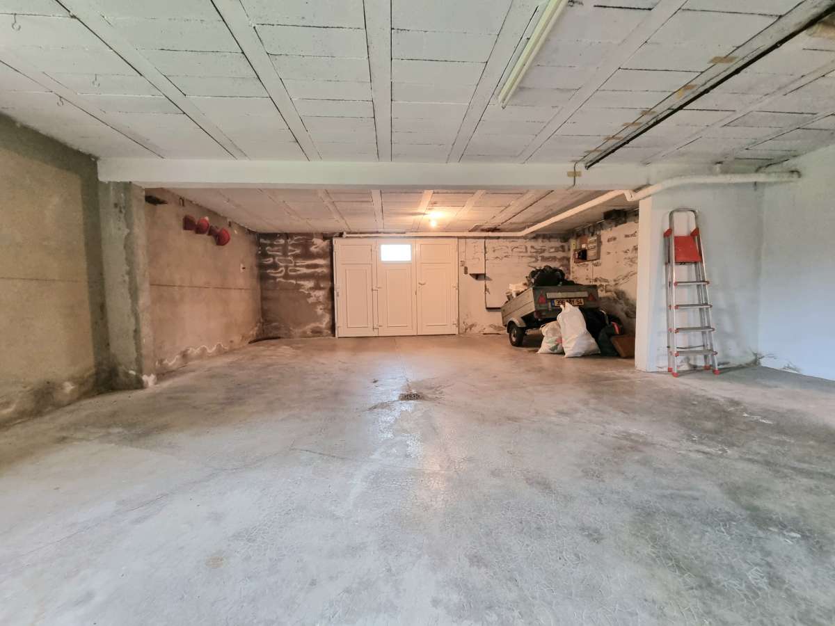 Maison familiale 4 chambres sur terrain de 1600 m2