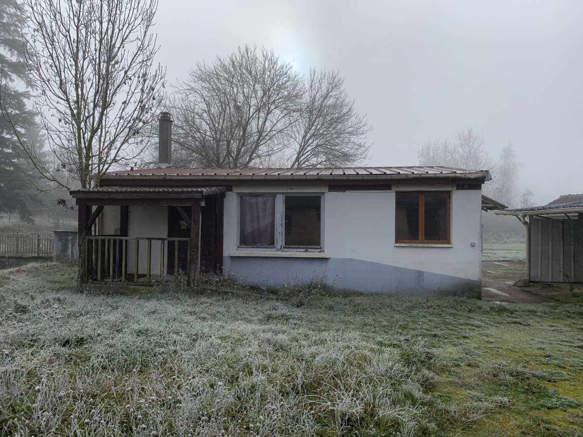 Ensemble immobilier sur plus de 2,5 hectares