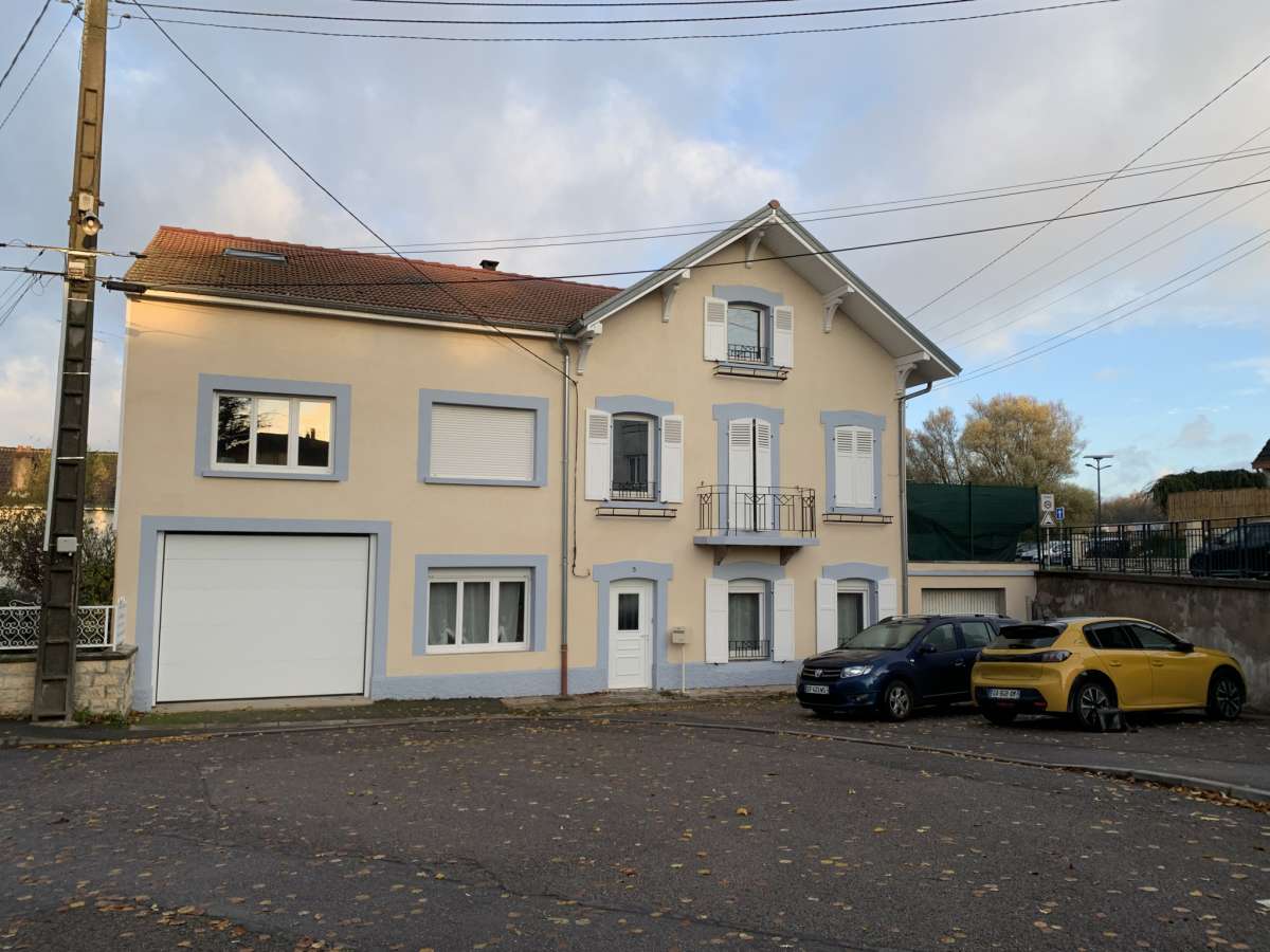 Maison beaux volumes DAMELEVIERES
