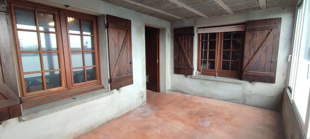 Maison de village avec gros volumes