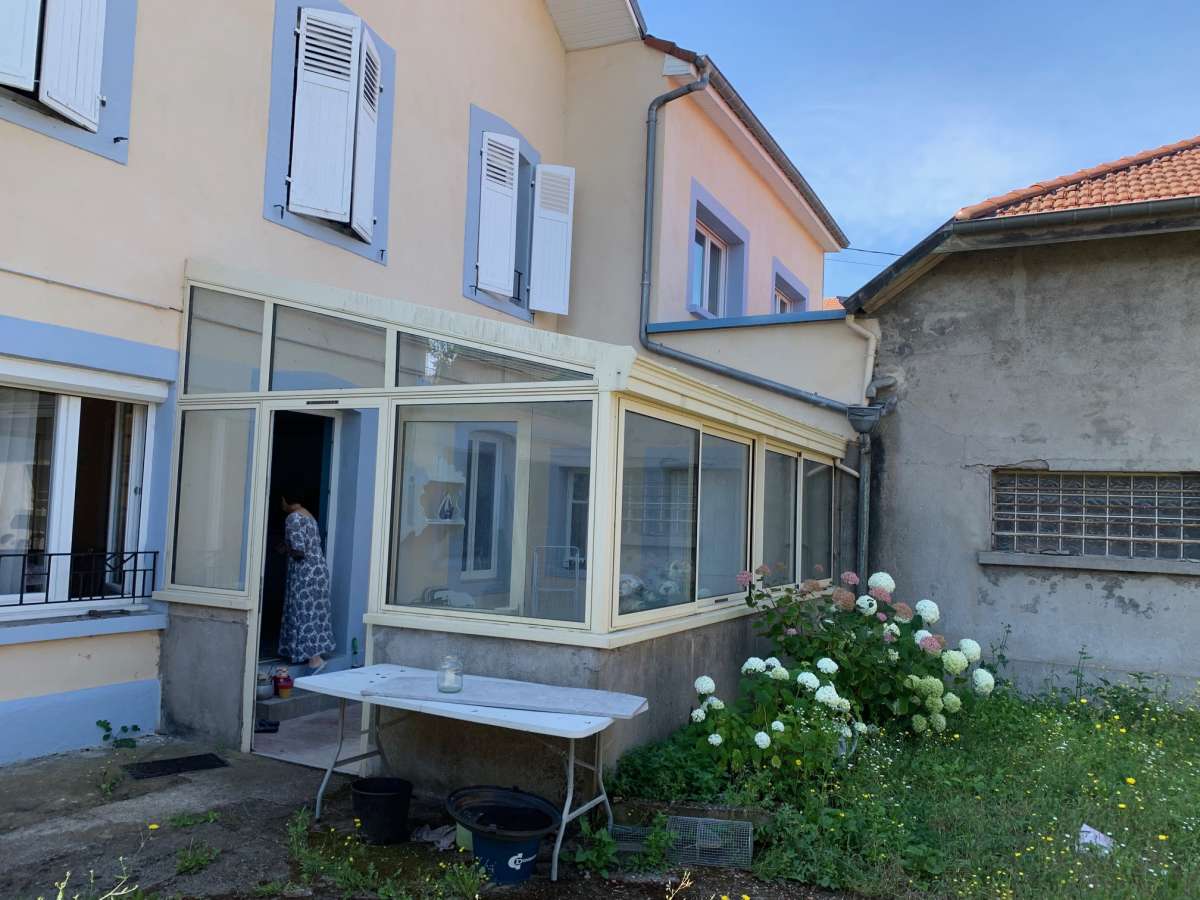 Maison beaux volumes DAMELEVIERES