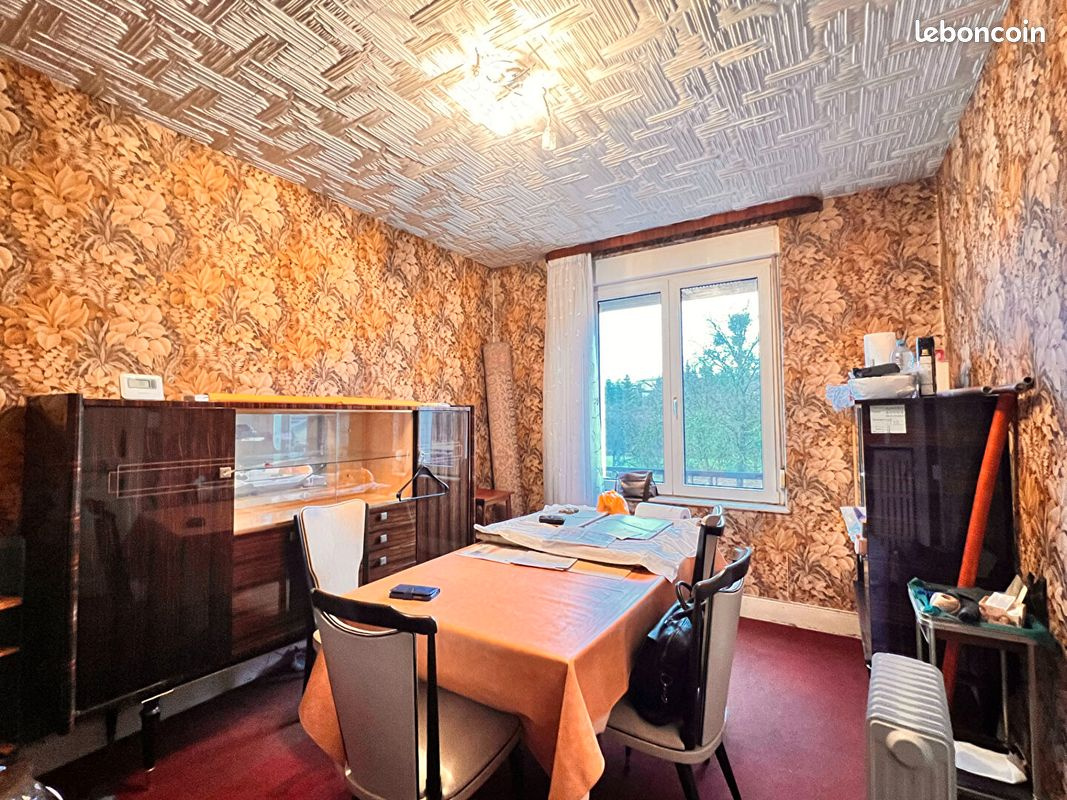 MAISON INDIVIDUELLE sur terrain 900 m2 clos